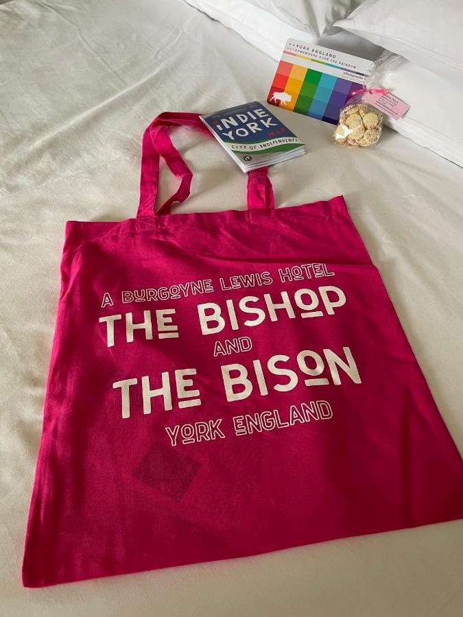The Bishop And The Bison Bed & Breakfast York Exterior foto